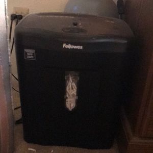 For PURCHASE BY LAUREN Only Fellowes Paper shredder